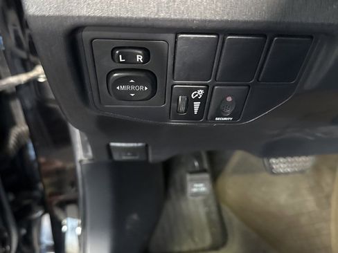 Used 2012 Toyota Prius One image 27