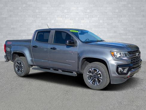 Used 2022 Chevrolet Colorado Z71 w/ Safety Package image 2