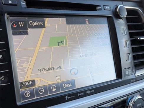 Used 2016 Toyota Highlander XLE image 7