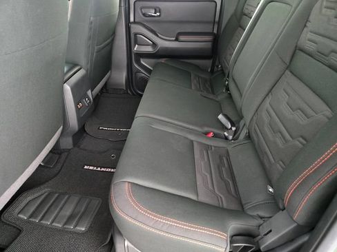 Used 2025 Nissan Frontier Pro-X w/ Pro Convenience Package RWD image 5