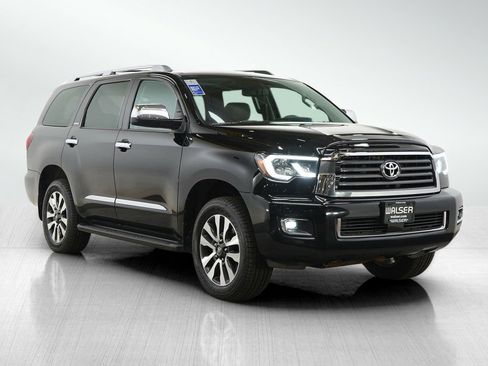 Used 2018 Toyota Sequoia Limited image 7