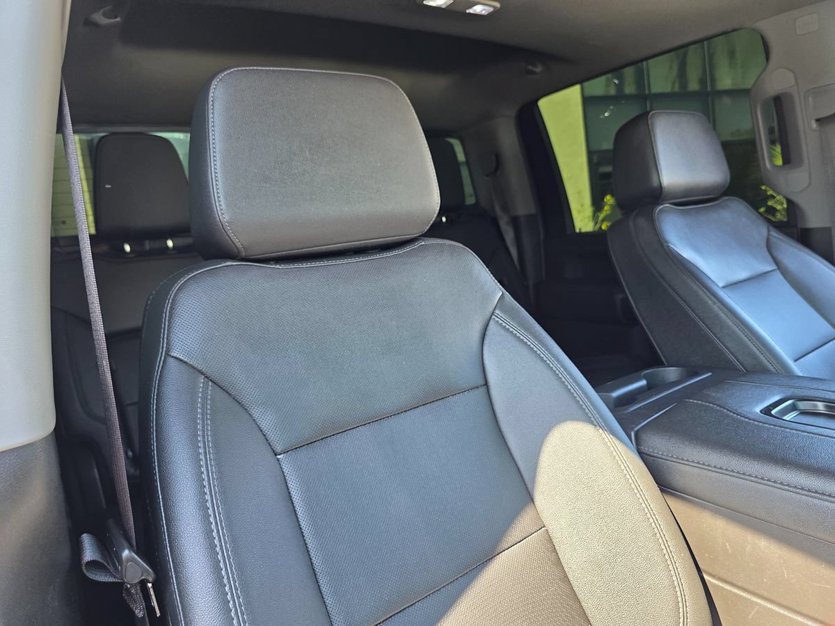 Used 2022 Chevrolet Silverado 3500 LTZ w/ LTZ Plus Package AWD/4WD image 15