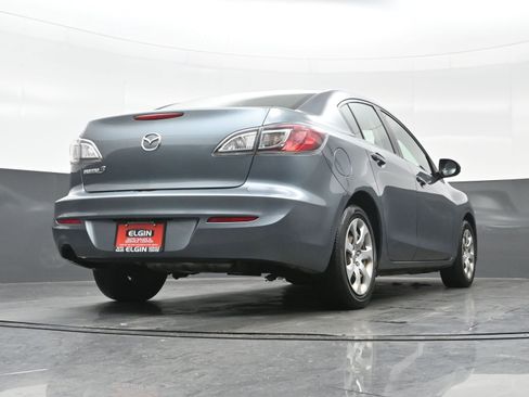 Used 2012 MAZDA MAZDA3 i Sport image 26