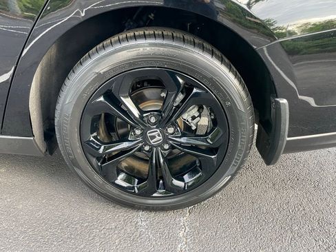 Certified 2025 Honda Accord SE image 42