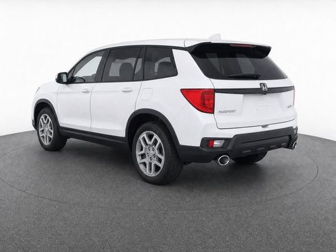 Used 2024 Honda Passport EX-L image 3