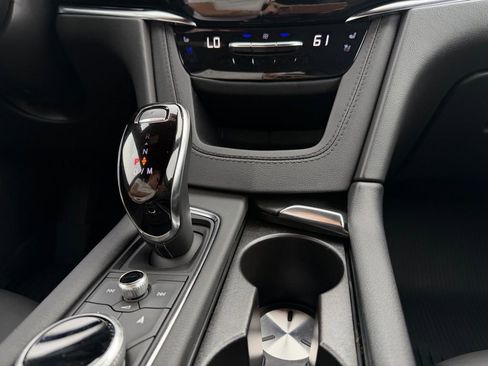 Used 2025 Cadillac XT6 Sport w/ Technology Package AWD/4WD image 20