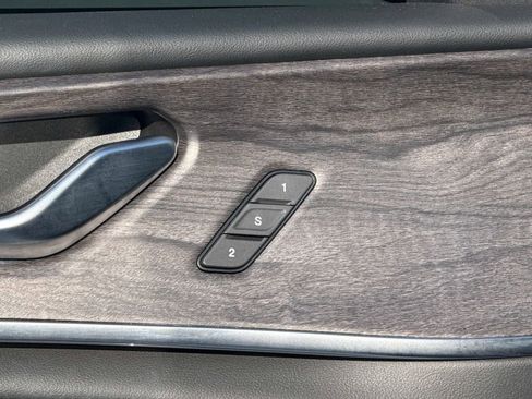 Used 2023 Jeep Grand Cherokee L Overland image 19