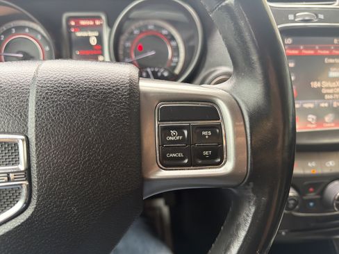 Used 2018 Dodge Journey Crossroad AWD/4WD image 19