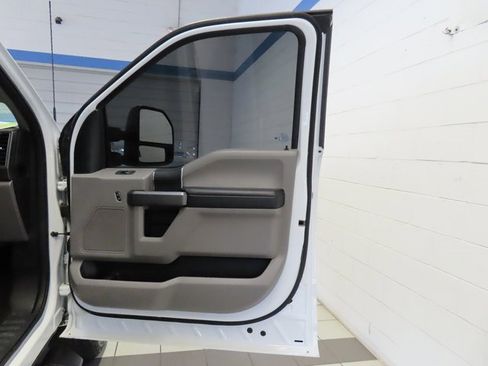 Used 2021 Ford F250 XLT image 27