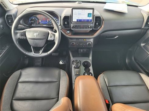 Used 2024 Ford Bronco Sport Outer Banks w/ Tech Package image 16