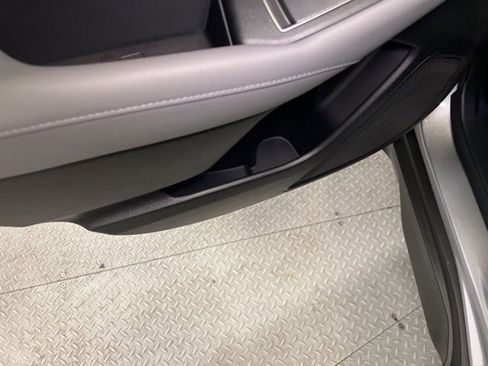 Certified 2025 Subaru Outback Limited image 62