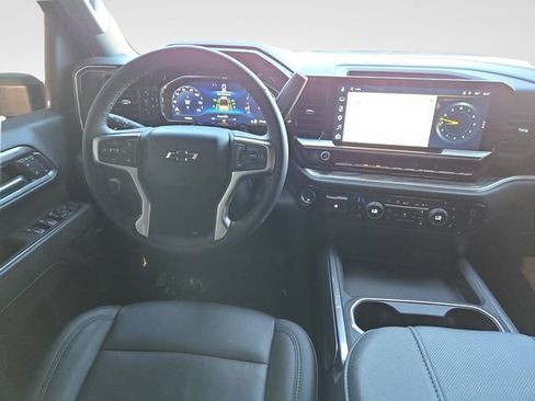 Used 2025 Chevrolet Silverado 2500 LTZ w/ LTZ Plus Package AWD/4WD image 10