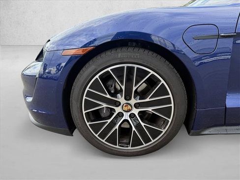 Used 2023 Porsche Taycan RWD image 22