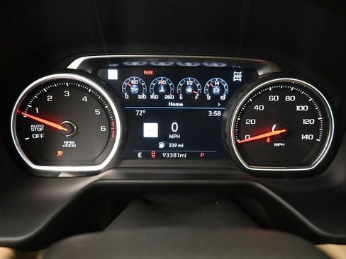 Used 2021 Chevrolet Tahoe Premier AWD/4WD image 32