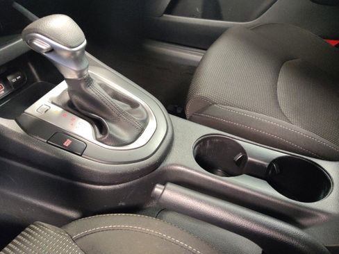 Used 2019 Kia Forte LXS image 26