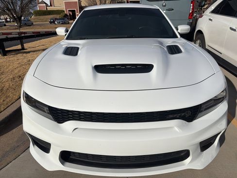 Used 2021 Dodge Charger SRT Hellcat image 12