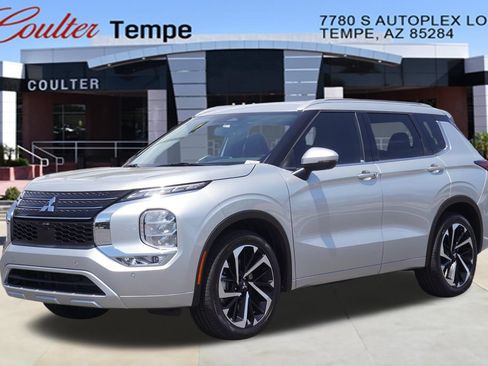Used 2024 Mitsubishi Outlander SEL FWD image 1