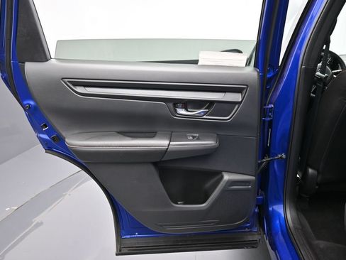 Used 2025 Honda CR-V Sport image 23