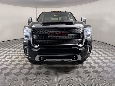Used 2023 GMC Sierra 3500 Denali w/ Denali Ultimate Package AWD/4WD image 5