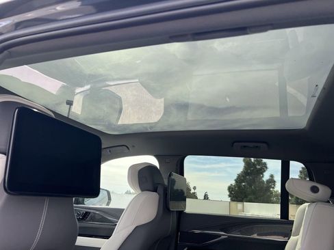 New 2026 Cadillac Escalade IQ Luxury 1 image 28