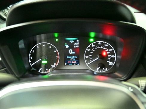 Used 2024 Toyota Corolla Cross AWD Hybrid w/ Moonroof Package image 37