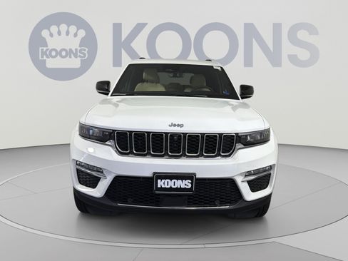 Used 2022 Jeep Grand Cherokee Limited 4xe w/ Luxury Tech Group II AWD/4WD image 11