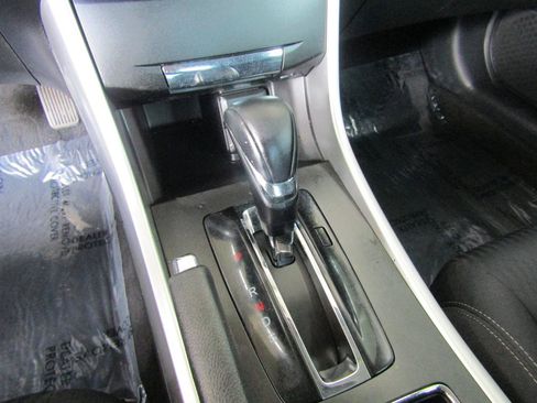 Used 2015 Honda Accord Sport image 18