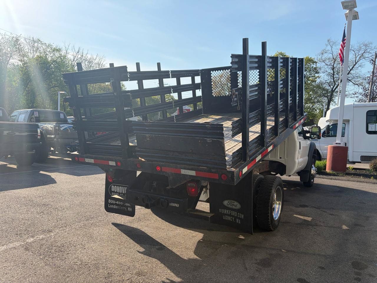 Used 2015 Ford F550 4x4 Regular Cab Super Duty image 8