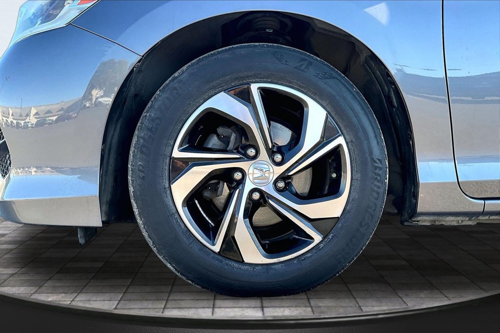Used 2016 Honda Accord LX image 9