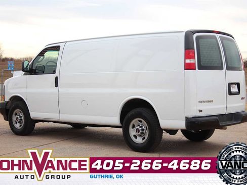 Used 2017 GMC Savana 2500 image 6