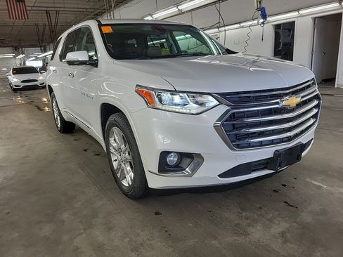 Used 2018 Chevrolet Traverse High Country image 4