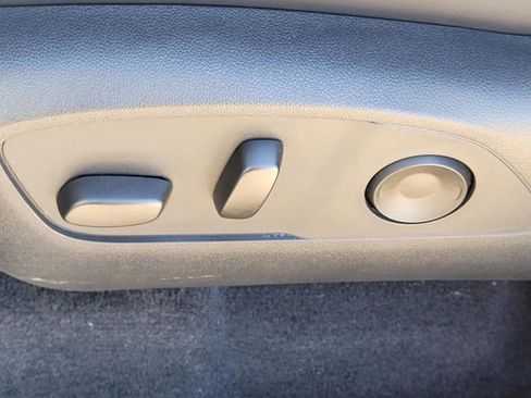 Used 2025 GMC Acadia AT4 image 14