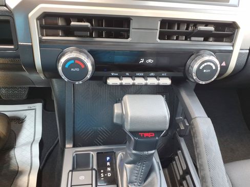 Used 2024 Toyota Tacoma TRD Off-Road AWD/4WD image 13