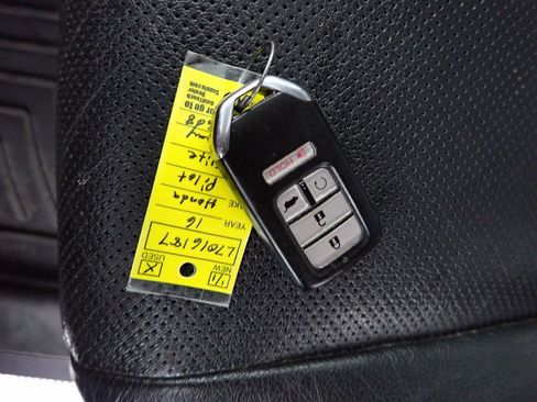 Used 2016 Honda Pilot Elite image 43