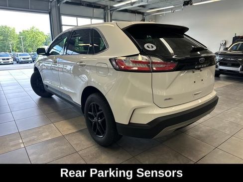 Used 2024 Ford Edge SEL w/ Convenience Package AWD/4WD image 11