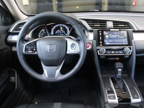 Used 2016 Honda Civic EX-T image 19