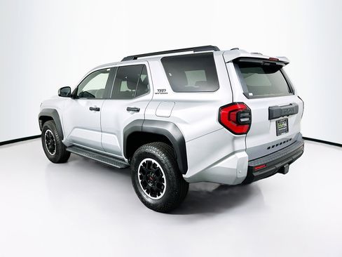 Used 2025 Toyota 4Runner TRD Off-Road image 5