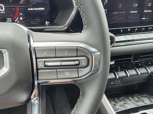 New 2026 GMC Canyon Elevation w/ Convenience Package image 20