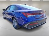 New 2025 Hyundai Elantra SE image 5