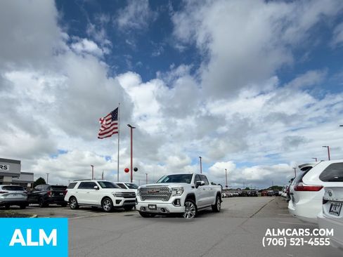 Used 2020 GMC Sierra 1500 Denali w/ Denali Ultimate Package AWD/4WD image 46