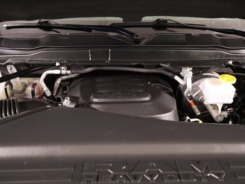 Used 2026 RAM 2500 Big Horn AWD/4WD image 19