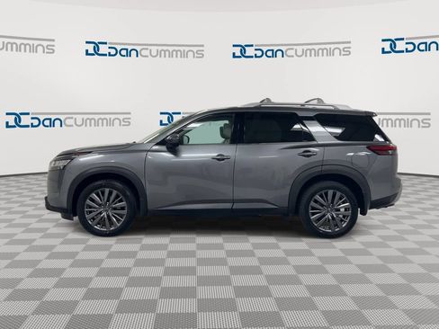 Used 2023 Nissan Pathfinder SL w/ SL Premium Package AWD/4WD image 5