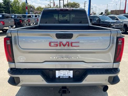 Used 2024 GMC Sierra 2500 Denali w/ Denali Reserve Package AWD/4WD image 6