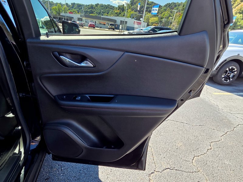 Used 2021 Chevrolet Blazer RS w/ Enhanced Convenience Package AWD/4WD image 17
