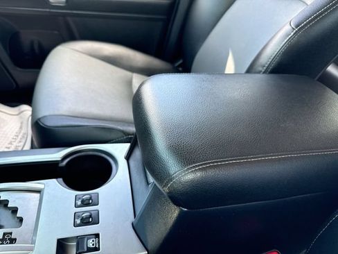 Used 2021 Toyota 4Runner SR5 Premium w/ Moonroof Package AWD/4WD image 21