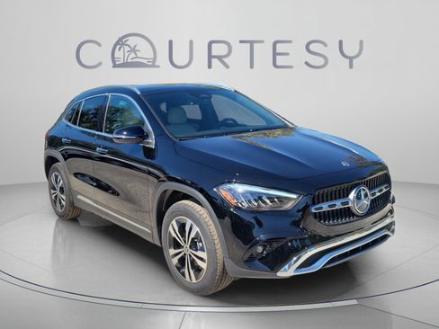 Certified 2026 Mercedes-Benz GLA 250 4MATIC image 5