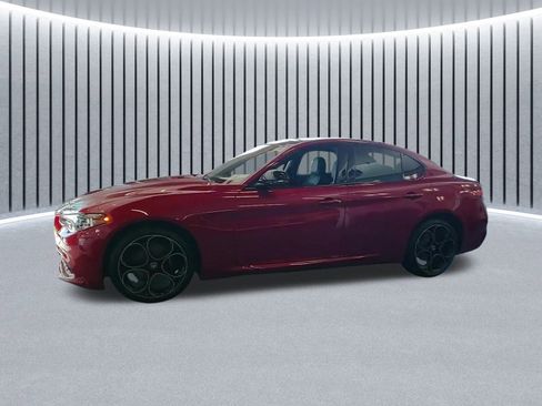 New 2025 Alfa Romeo Giulia AWD w/ Driving Assist Package image 15
