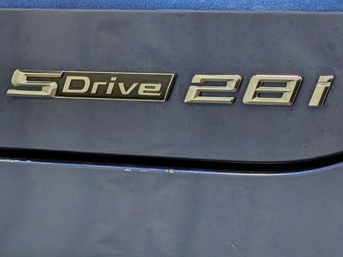 Used 2018 BMW X2 sDrive28i w/ Premium Package FWD image 11