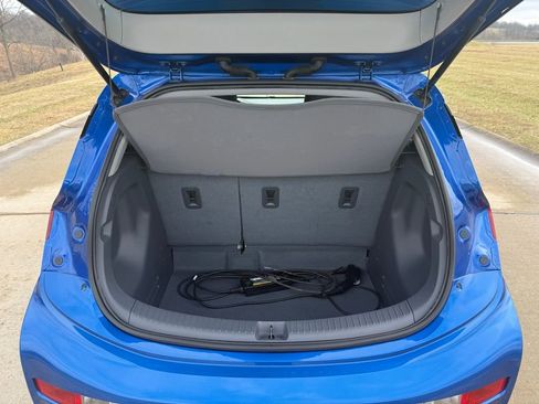 Used 2020 Chevrolet Bolt LT image 8