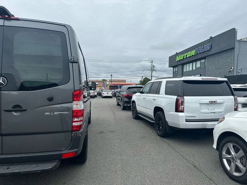 Used 2016 Mercedes-Benz Sprinter 2500 w/ Driver Efficiency Package image 14